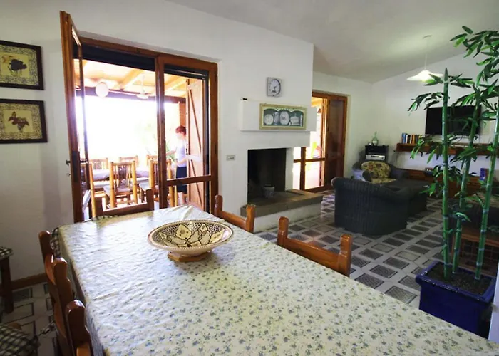 Maria Francesca Near